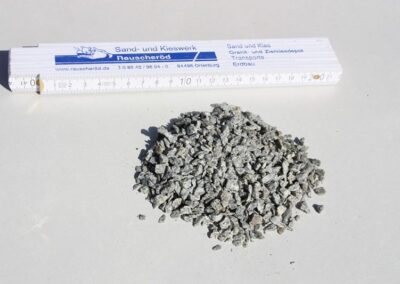 Granit-Edelsplitt 2/5