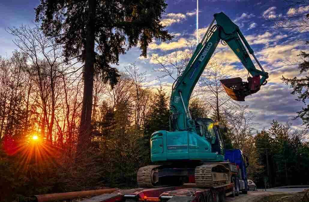 Bagger, Raupe, Walze: Maschinenpark auf Abruf